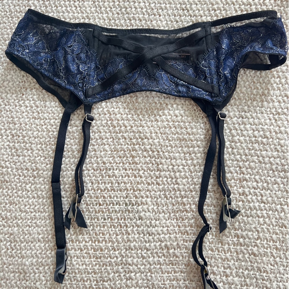 Bra - Picture 4 of 5